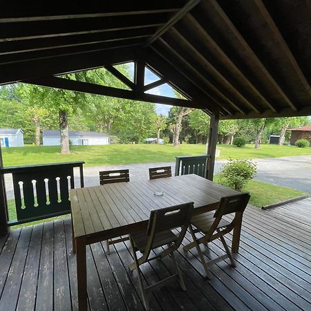 Camping Les Etoiles Saint-Sornin-Lavolps 외부 사진