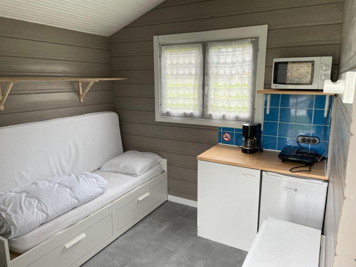 Camping Les Etoiles Saint-Sornin-Lavolps 외부 사진