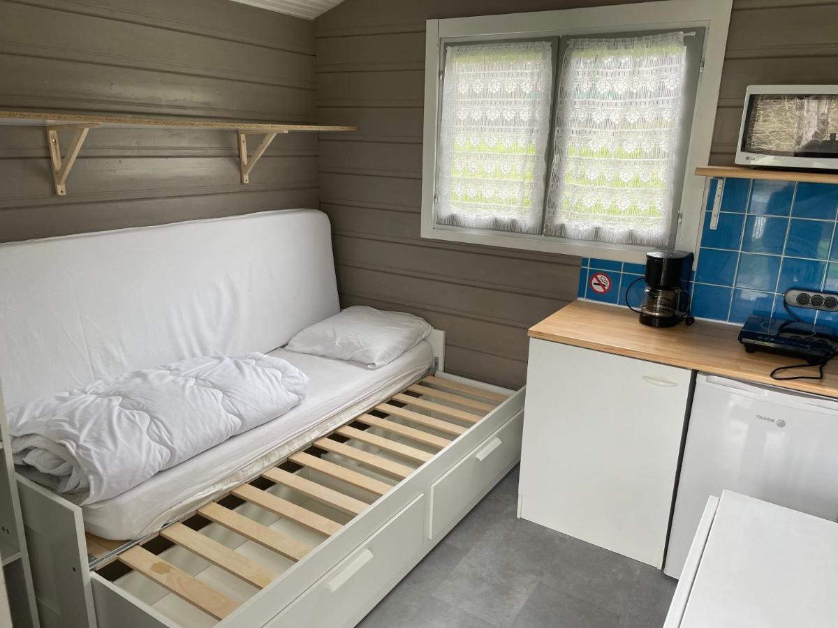 Camping Les Etoiles Saint-Sornin-Lavolps 외부 사진